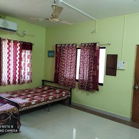 Swarajya Villa นาโกน ภายนอก รูปภาพ